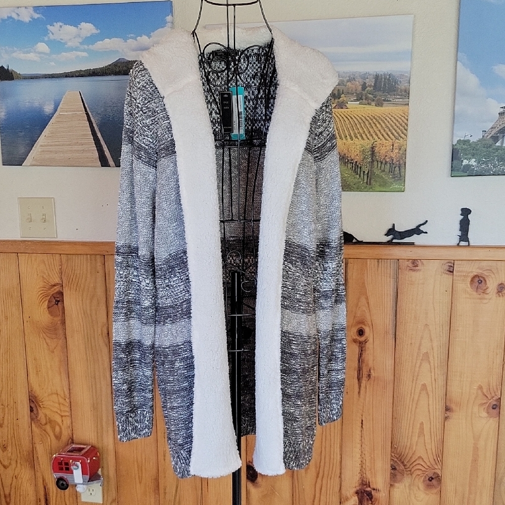Elegant Women's Black and White Cardigan